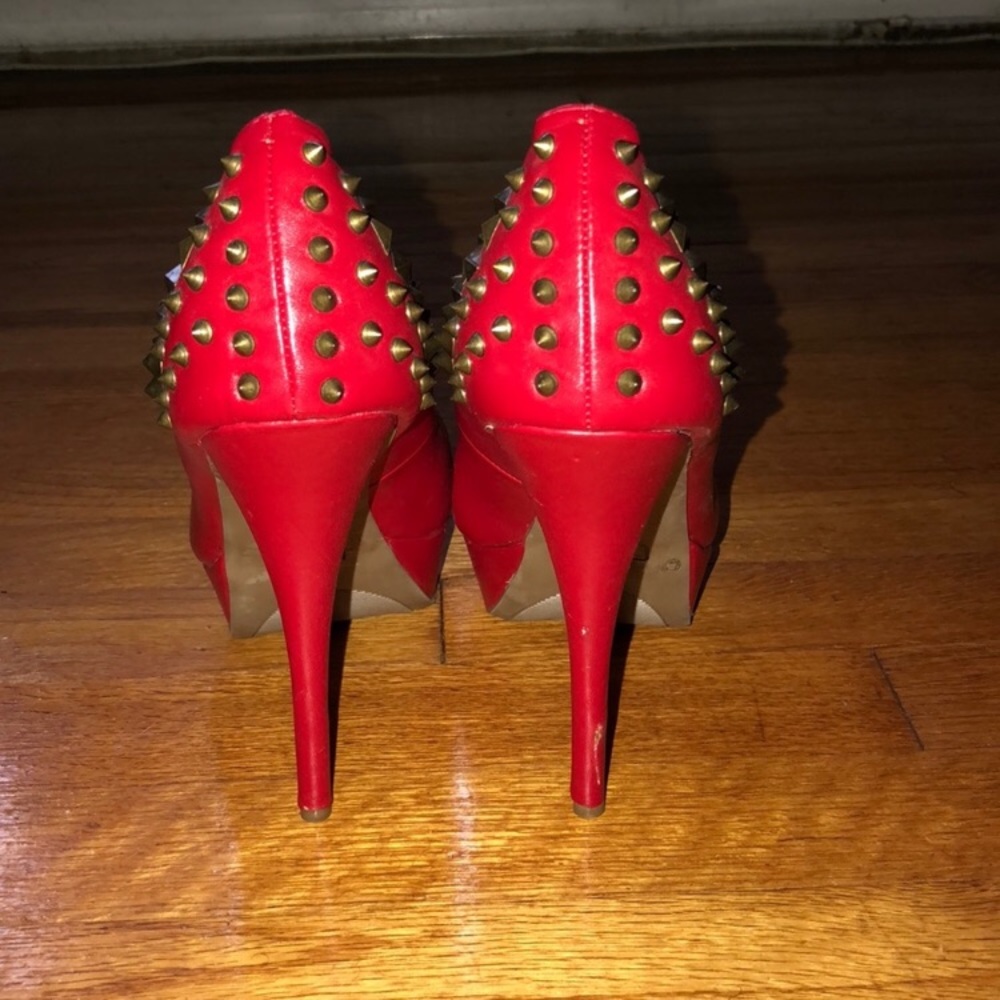 Charlotte Russe red platform pumps